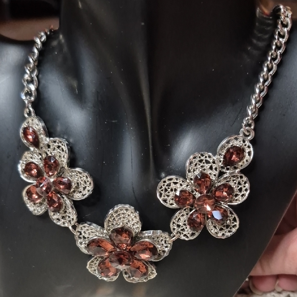 C1946 Brown Crystal Floral Statement Necklace - W… - image 1